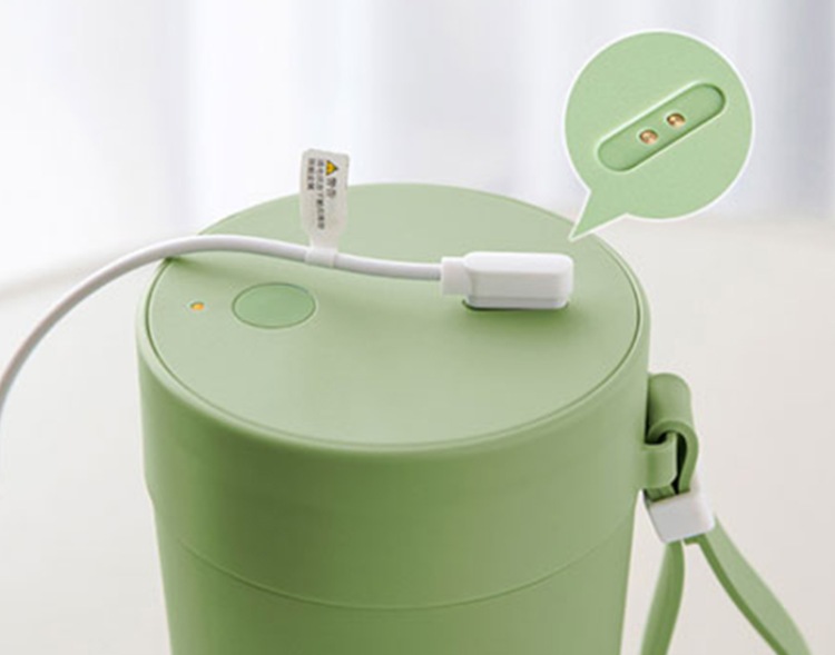 Portable Juicers Mini Fruits Mixer Wholesale Electric Usb Charging Mini Blenders